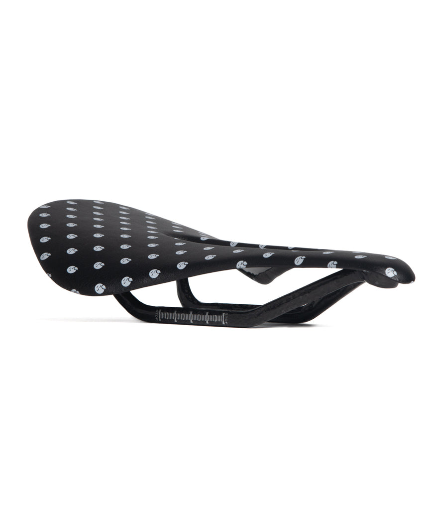 Paincave Carbon Saddle