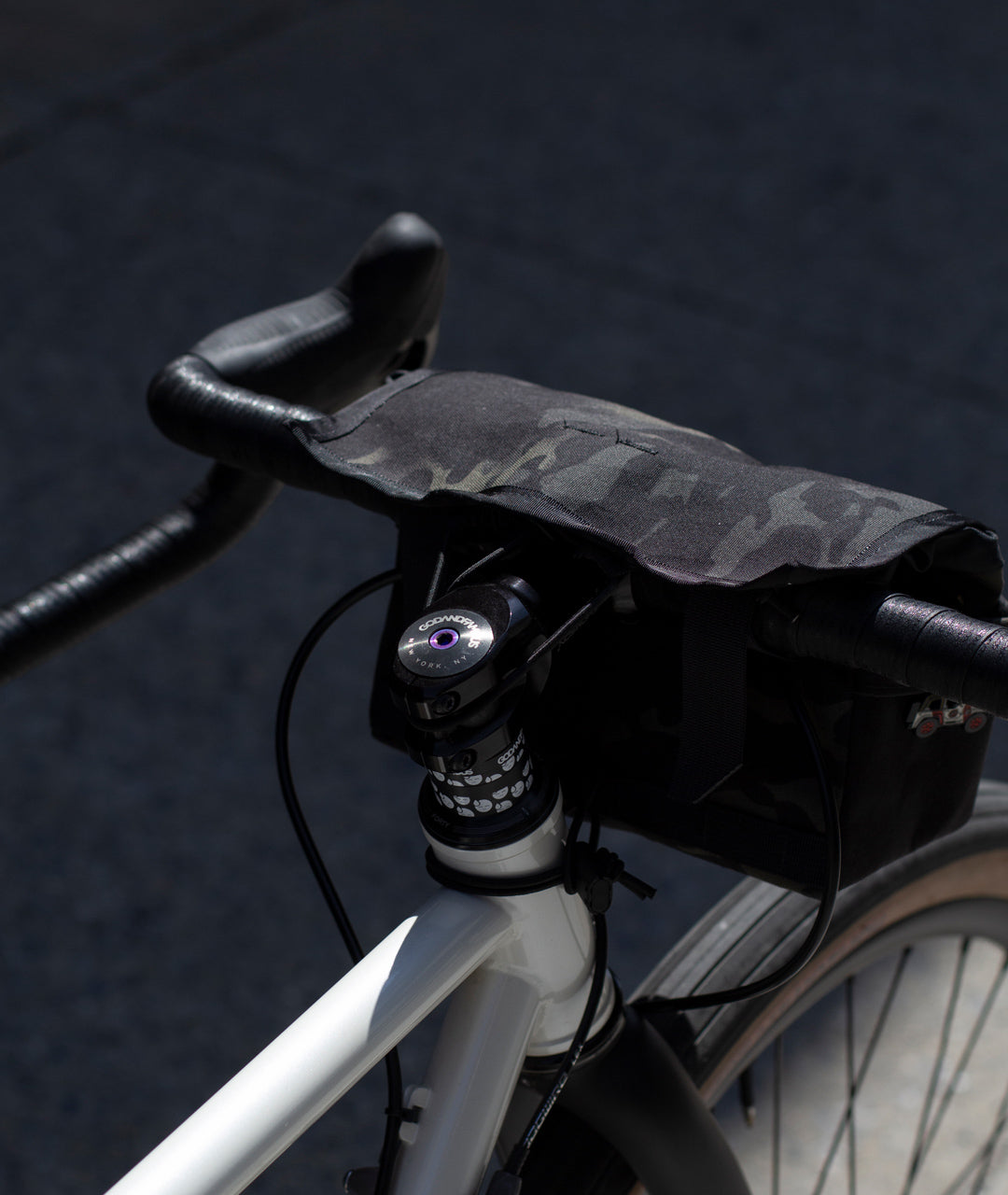TOKEN - trapas & headset voor MTB & racefiets TOKEN - trapas & headset voor MTB & racefiets